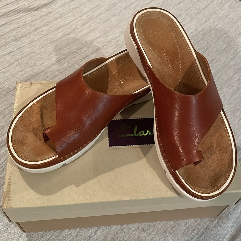Clarks Tri Alba leather sandals